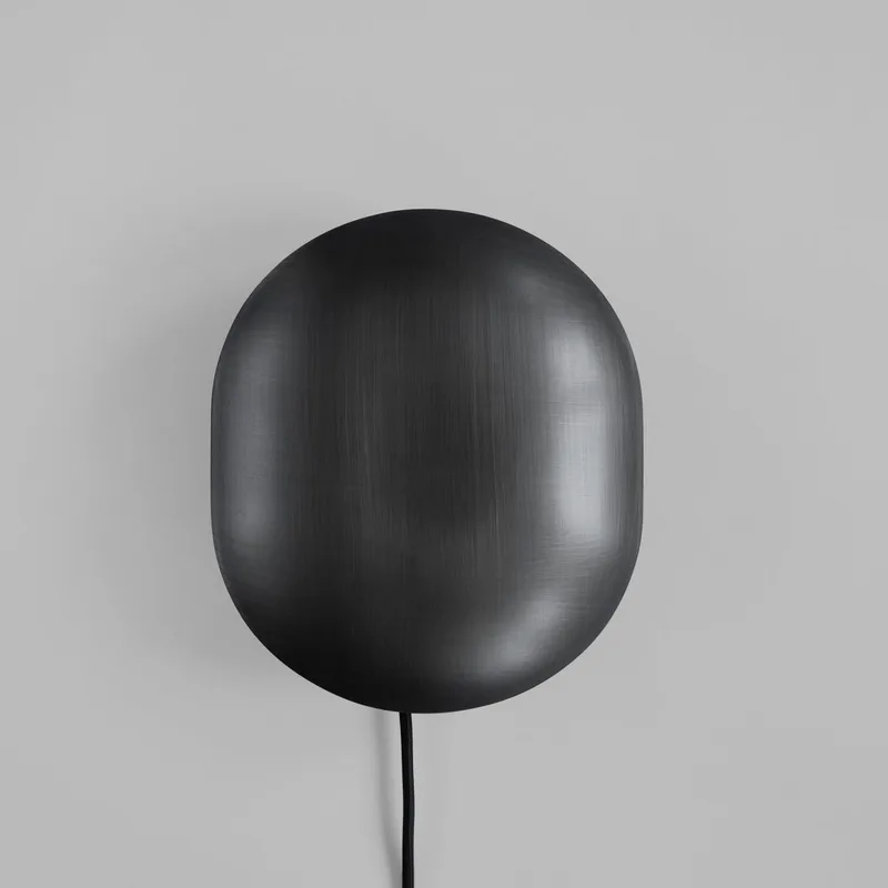 Clam Wall Lamp - Bronze by 101 Copenhagen – product photo