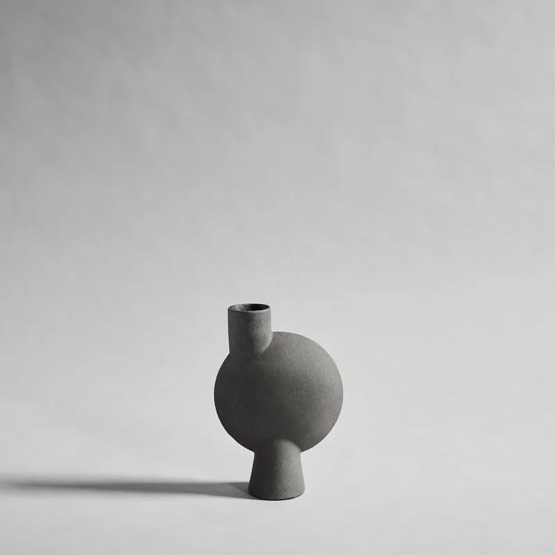 Sphere Vase Bubl, Medio - Dark Grey by 101 Copenhagen – product photo