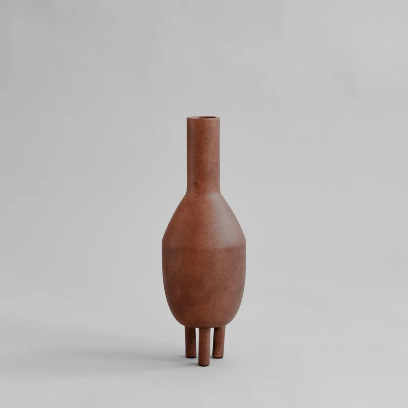 Duck Vase, Slim - Terracotta van 101 Copenhagen – productfoto