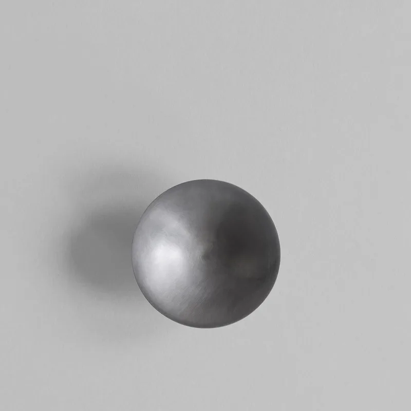 HiHat Knobs, Maxi - Brushed Steel von 101 Copenhagen – Produktfoto