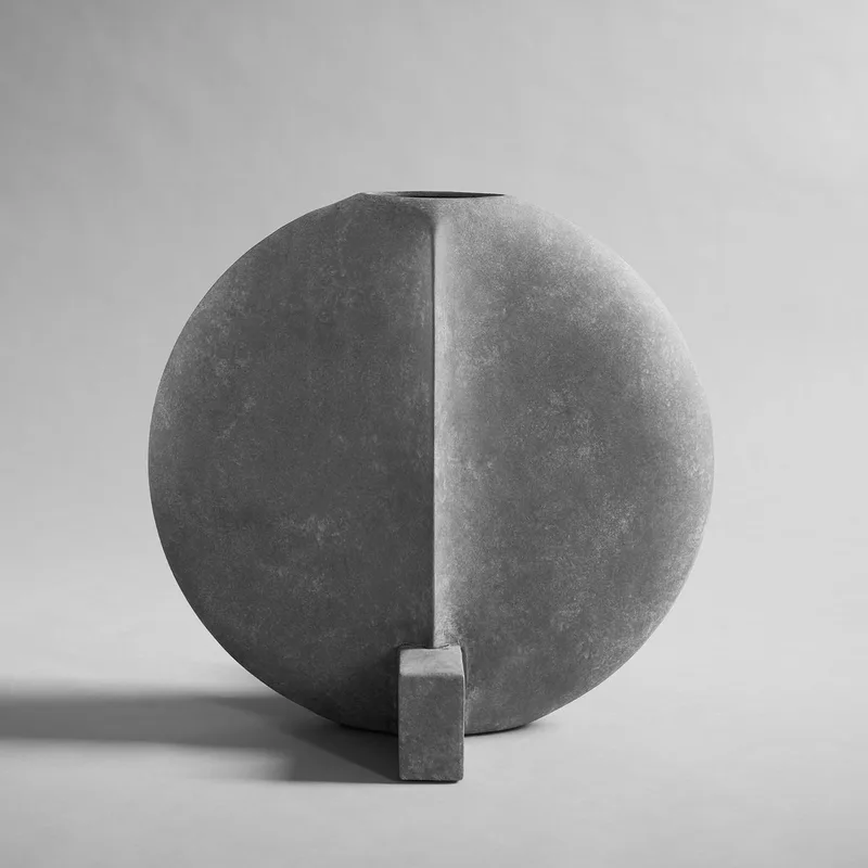 Guggenheim Vase, Big - Dark Grey by 101 Copenhagen – product photo