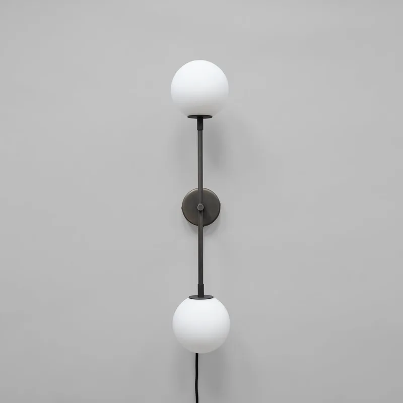 Drop Wall Lamp Bulp - Grey de 101 Copenhagen – photo du produit