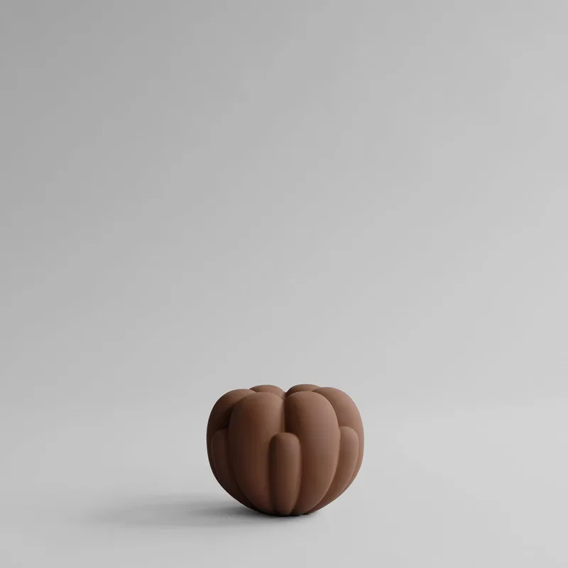 Bloom Vase, Petit - Almond by 101 Copenhagen – product photo