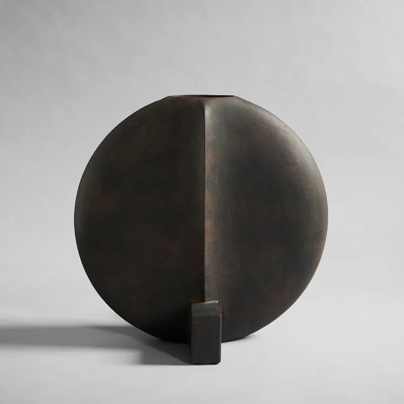 Guggenheim Vase, Big - Coffee van 101 Copenhagen – productfoto