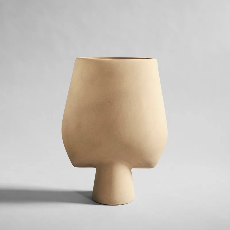 Sphere Vase Square, Big - Sand by 101 Copenhagen – product photo