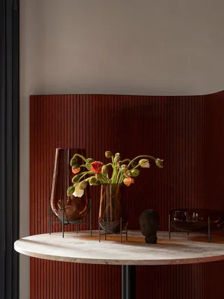 Échasse Vase by Audo Copenhagen in Medium, Brass, Green Smoked Glass – interior photo 1 of 2