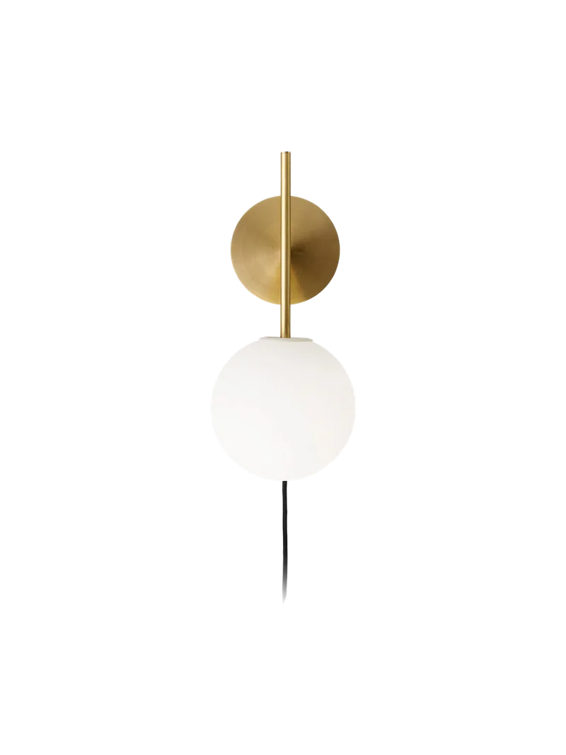 TR Bulb von Audo Copenhagen in Brushed Brass, Suspended Wall Lamp – Produktfoto 18 von 20
