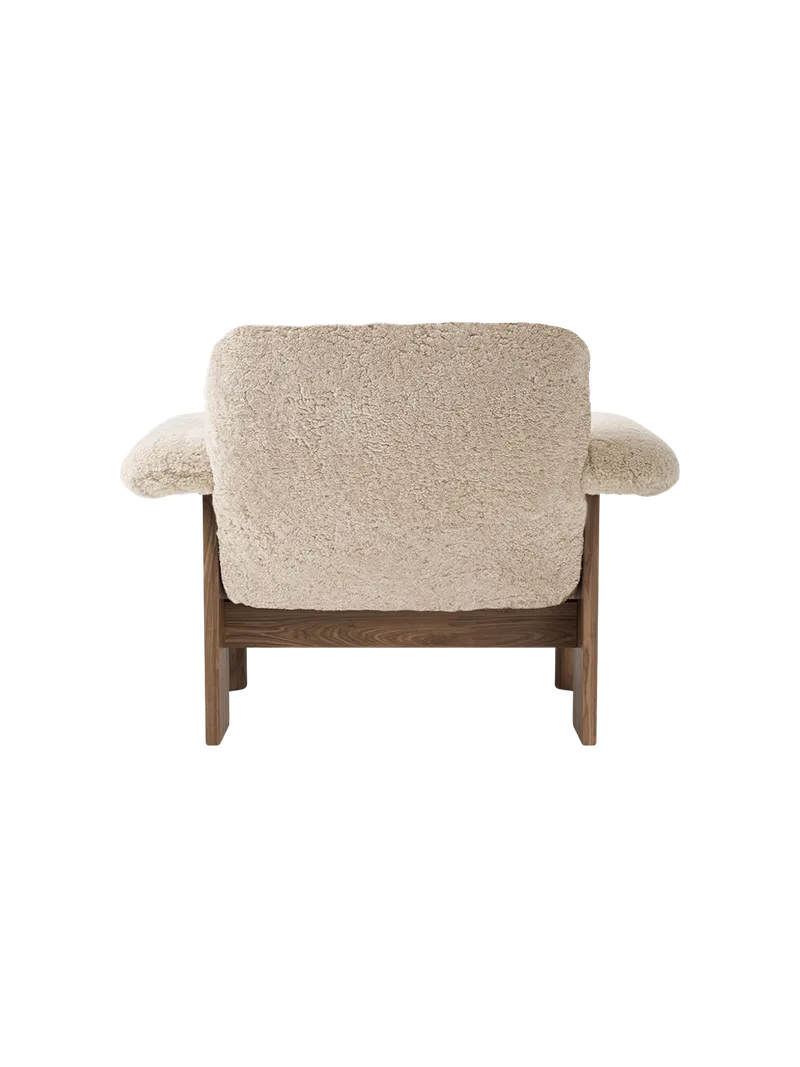 Brasilia Lounge Chair by Audo Copenhagen in Walnut, Sheepskin Sahara, Low Back, Sheepskin – product photo 15 of 21
