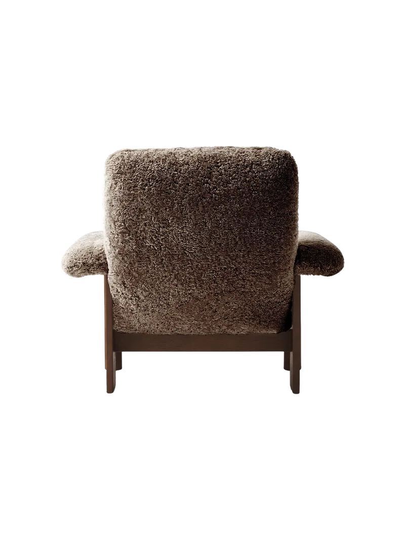 Brasilia Lounge Chair by Audo Copenhagen in Dark Stained Oak, Sheepskin Nature, High Back, Sheepskin – product photo 14 of 30