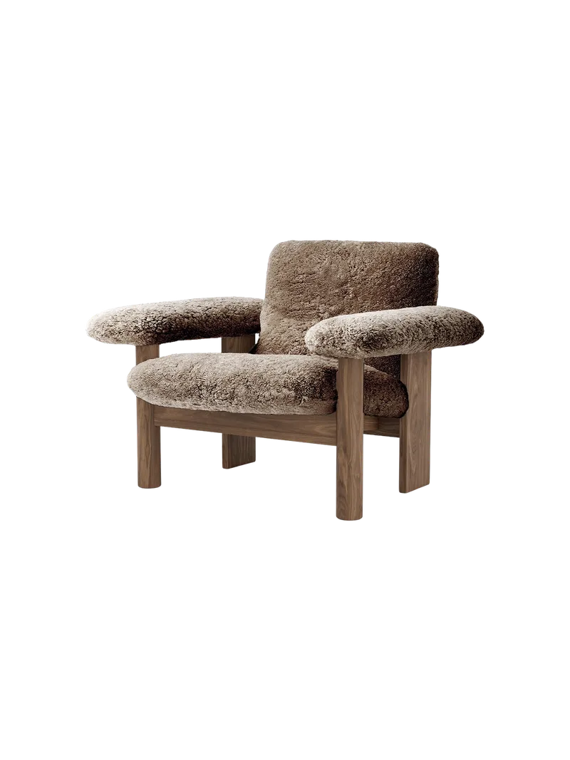Brasilia Lounge Chair by Audo Copenhagen in Walnut, Sheepskin Sahara, Low Back, Sheepskin – product photo 6 of 21