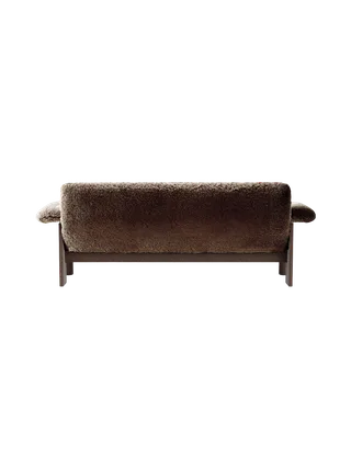 Brasilia Sofa van Audo Copenhagen in Walnut, Sheepskin Root, Sheepskin – productfoto 13 van 20