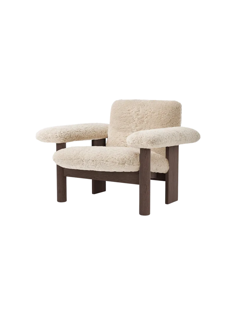 Brasilia Lounge Chair by Audo Copenhagen in Walnut, Sheepskin Sahara, Low Back, Sheepskin – product photo 3 of 21