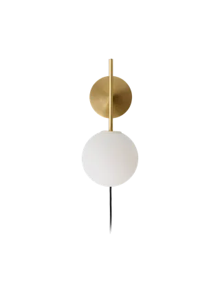 TR Bulb von Audo Copenhagen in Brushed Brass, Suspended Wall Lamp – Produktfoto 17 von 20