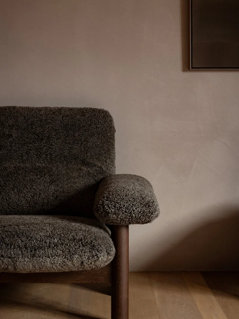 Brasilia Lounge Chair by Audo Copenhagen in Dark Stained Oak, Sheepskin Nature, High Back, Sheepskin – interior photo 2 of 30