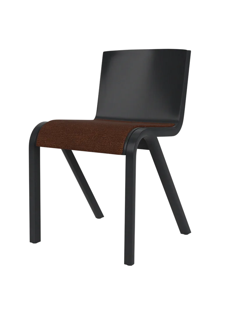 Ready Dining Chair de Audo Copenhagen en Red Stained Oak, Logan Jasmine, Seat Upholstered – photo du produit 12 sur 16