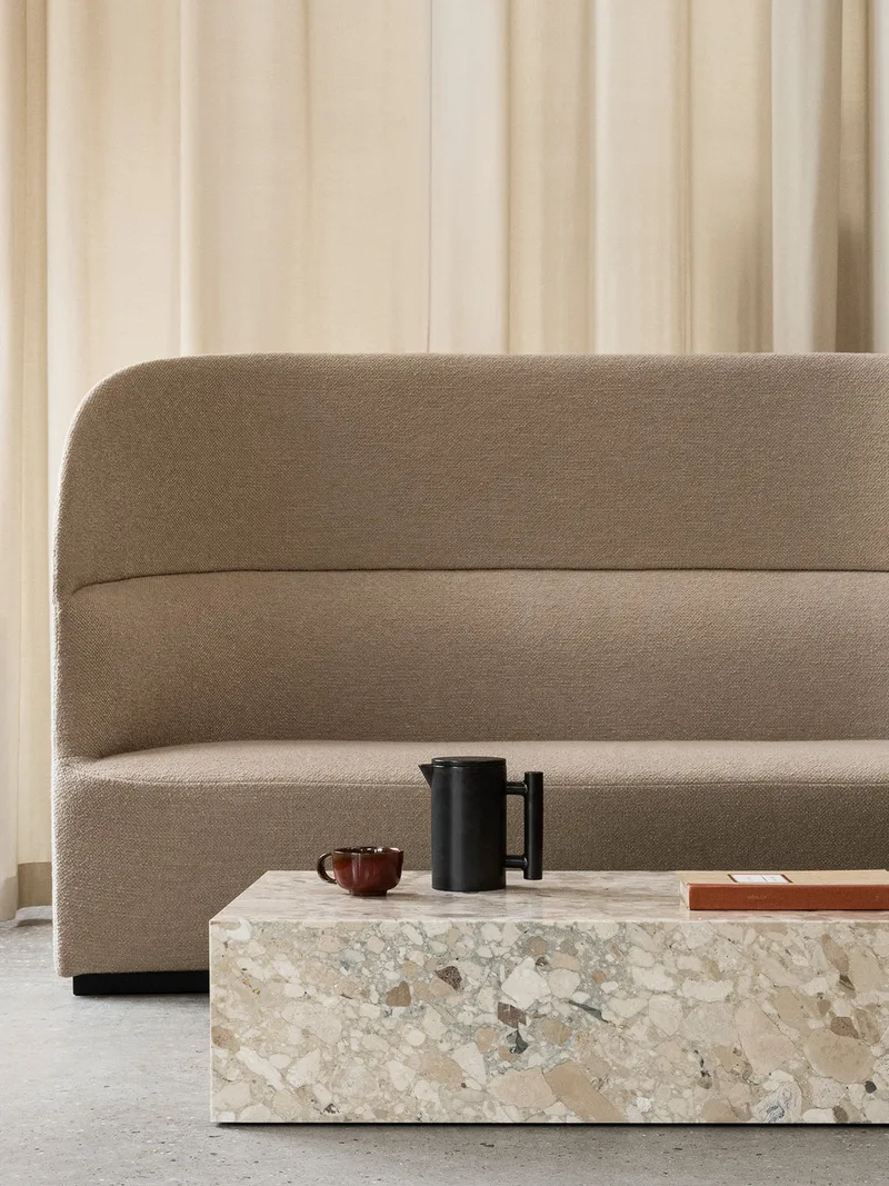 Plinth Grand by Audo Copenhagen in Carrara Marble – interior photo 2 of 12