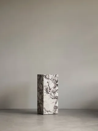 Plinth Pedestal by Audo Copenhagen in Sand Kunis Breccia – interior photo 3 of 10