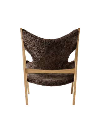 Knitting Lounge Chair de Audo Copenhagen en Sheepskin Sahara, Walnut, Sheepskin – photo du produit 24 sur 37