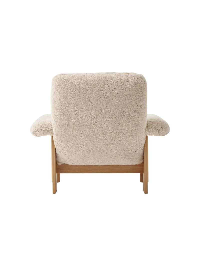 Brasilia Lounge Chair by Audo Copenhagen in Dark Stained Oak, Sheepskin Nature, High Back, Sheepskin – product photo 19 of 30