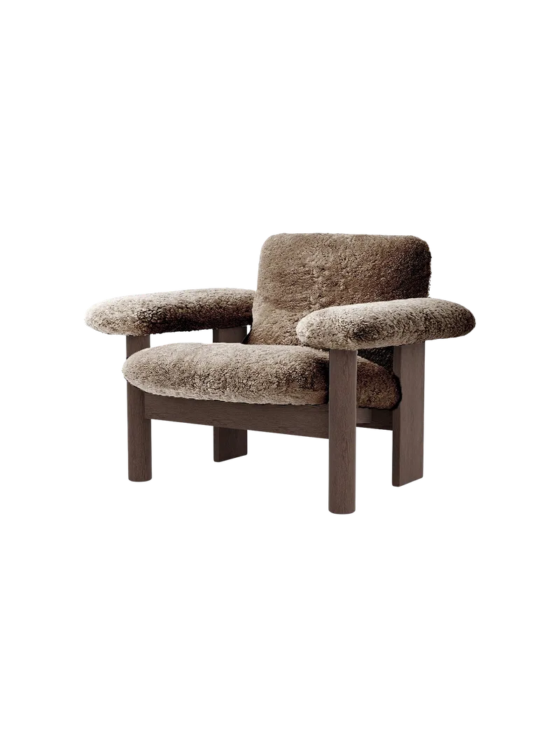 Brasilia Lounge Chair by Audo Copenhagen in Walnut, Sheepskin Sahara, Low Back, Sheepskin – product photo 7 of 21