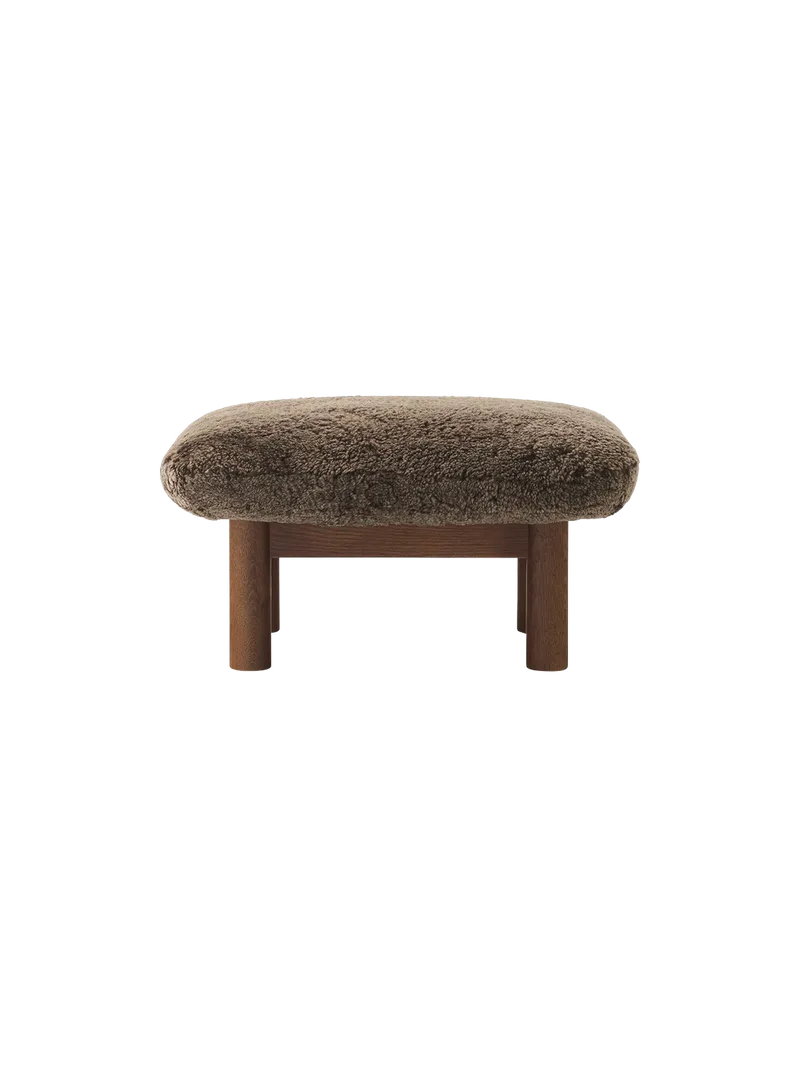Brasilia Ottoman von Audo Copenhagen in Dark Stained Oak, Sheepskin Root, Sheepskin – Produktfoto 13 von 22