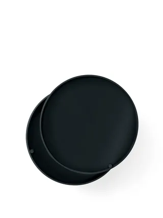 Turning Table - Black Ash de Audo Copenhagen en Black Ash & Brass – photo du produit 2 sur 4