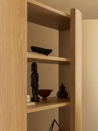Crescent Shelving by Audo Copenhagen in 173 – interior photo 5 of 10