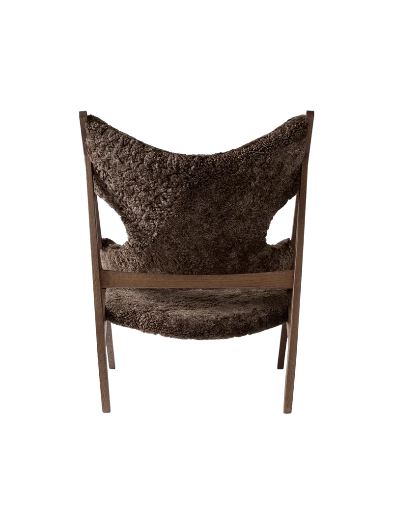 Knitting Lounge Chair de Audo Copenhagen en Sheepskin Sahara, Walnut, Sheepskin – photo du produit 30 sur 37