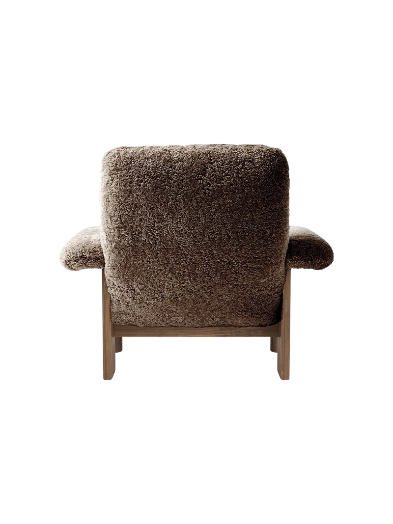 Brasilia Lounge Chair by Audo Copenhagen in Dark Stained Oak, Sheepskin Nature, High Back, Sheepskin – product photo 18 of 30