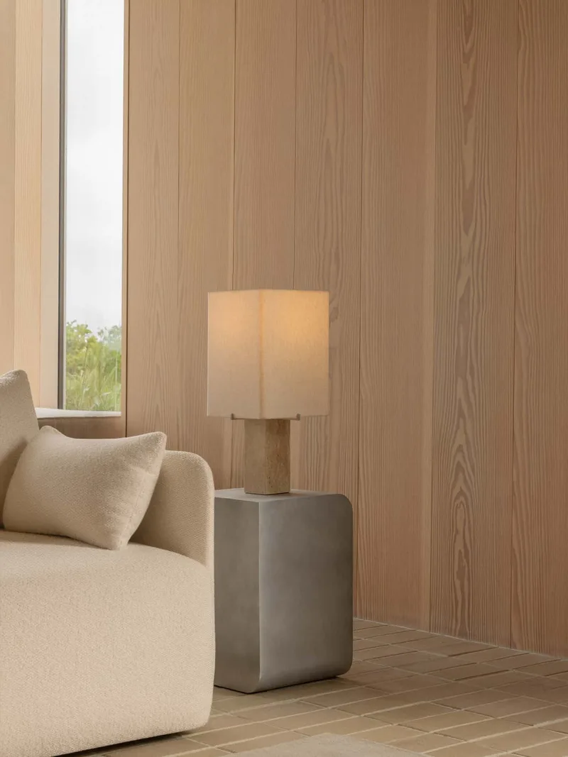 Nonna Table Lamp van Audo Copenhagen in H30, Travertine – sfeerfoto 8 van 13