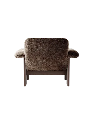 Brasilia Lounge Chair by Audo Copenhagen in Walnut, Sheepskin Sahara, Low Back, Sheepskin – product photo 14 of 21