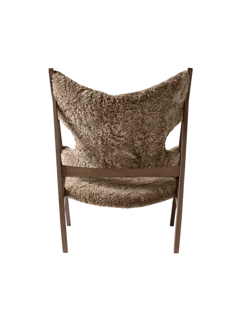 Knitting Lounge Chair de Audo Copenhagen en Sheepskin Sahara, Walnut, Sheepskin – photo du produit 28 sur 37