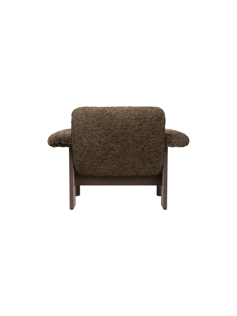 Brasilia Lounge Chair by Audo Copenhagen in Walnut, Sheepskin Sahara, Low Back, Sheepskin – product photo 19 of 21