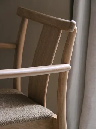 Merkur Dining Chair w/Armrests by Audo Copenhagen in Natural Oak, Audo Bouclé 06 – interior photo 3 of 5