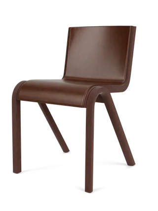 Ready Dining Chair de Audo Copenhagen en Red Stained Oak, Sierra 1001, Front Upholstered – photo du produit 18 sur 19
