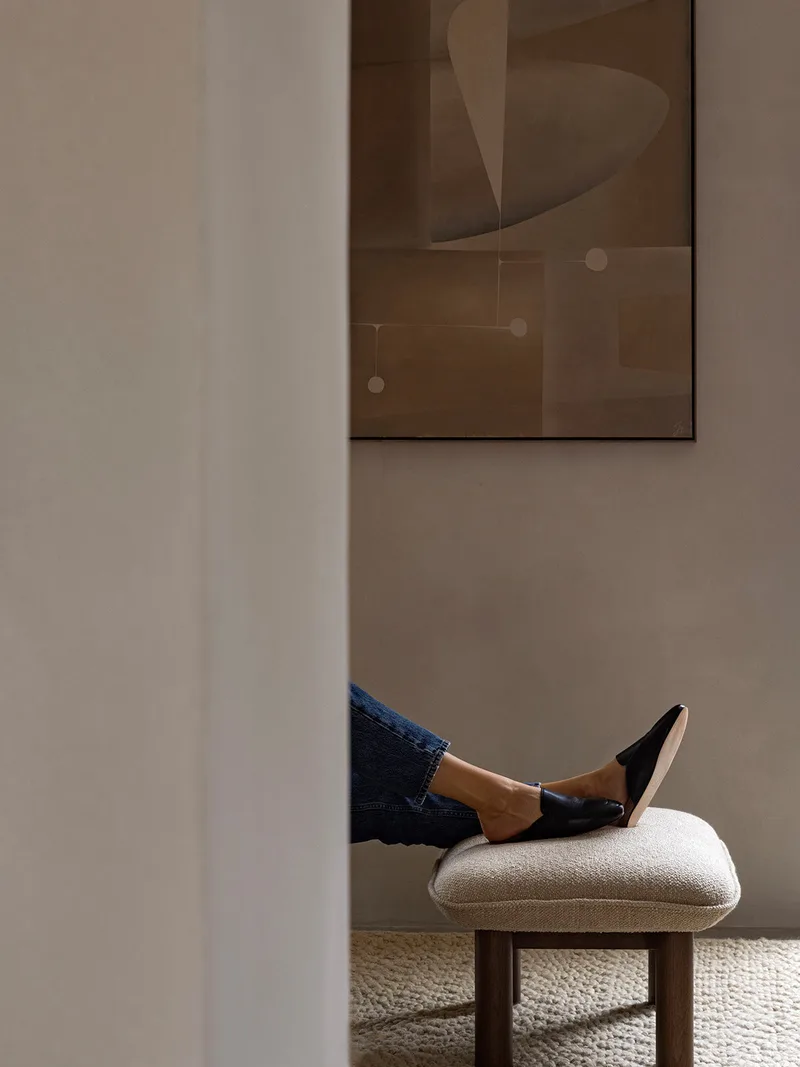Brasilia Ottoman by Audo Copenhagen in Natural Oak, Audo Bouclé 02, Textile – interior photo 2 of 3