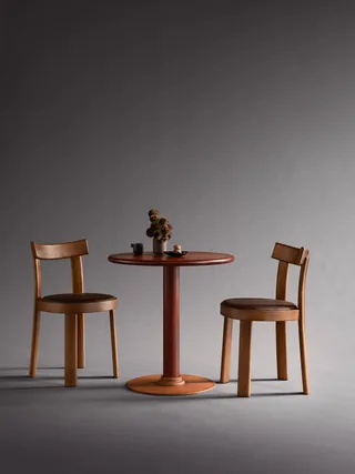 Frankfurter Table by Blå Station – interior photo 1 of 2