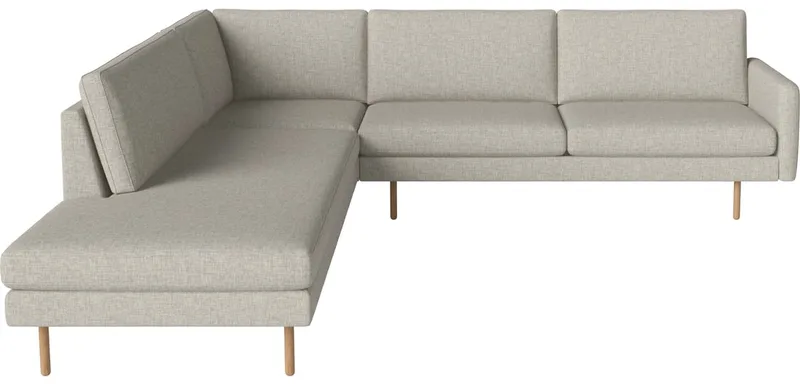 Scandinavia Remix 5-zits hoekbank - open end links Scandinavia Remix van BOLIA in Nantes – Soepel weefsel, Sand, 17 cm geolied eiken – productfoto