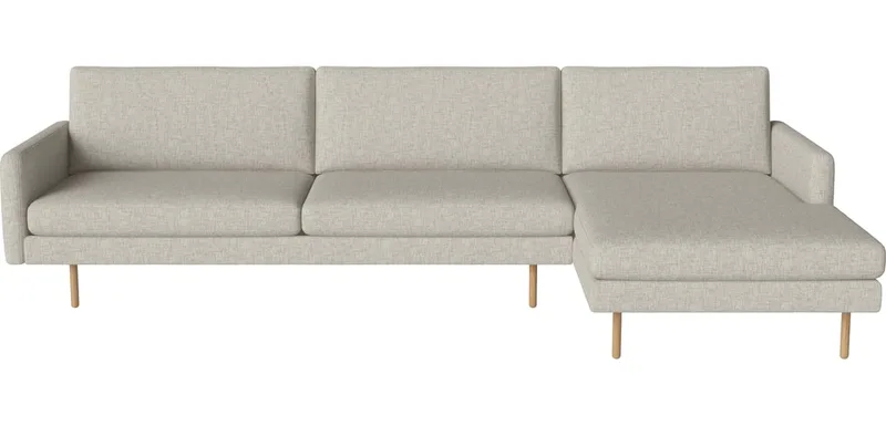 Scandinavia Remix 4-zitsbank met chaise longue rechts Scandinavia Remix von BOLIA in Nantes – Soepel weefsel, Sand, 17 cm geolied eiken – Produktfoto