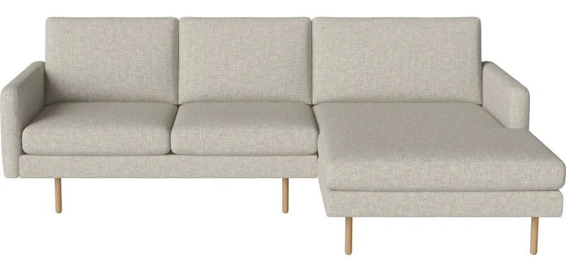 Scandinavia Remix 3-zitsbank met chaise longue rechts Scandinavia Remix van BOLIA in Nantes – Soepel weefsel, Sand, 17 cm geolied eiken – productfoto