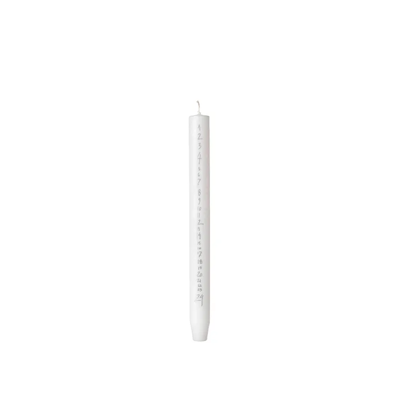Handwritten Calendar Candle von Broste Copenhagen – Produktfoto