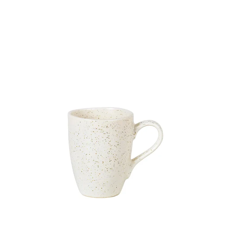 Nordic Vanilla Mug with Handle van Broste Copenhagen – productfoto