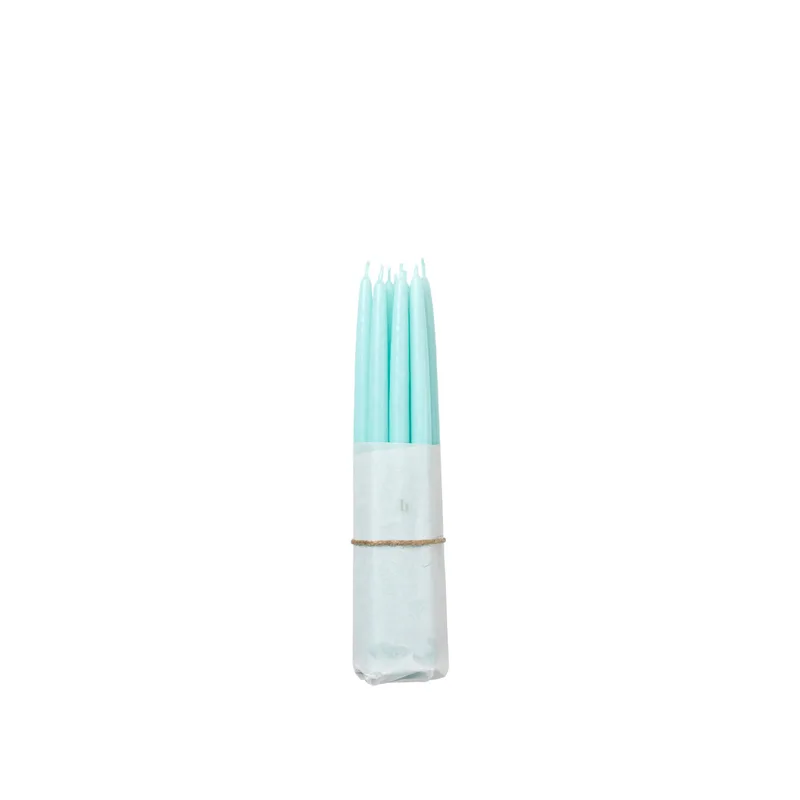 Smooth Taper Candle van Broste Copenhagen – productfoto