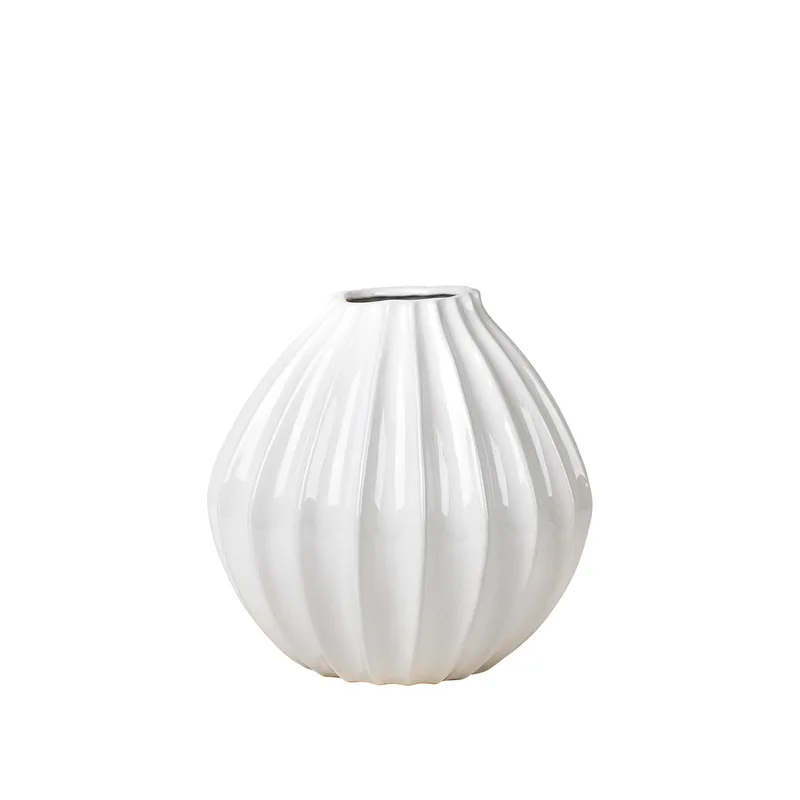 Wide Vase L by Broste Copenhagen – product photo