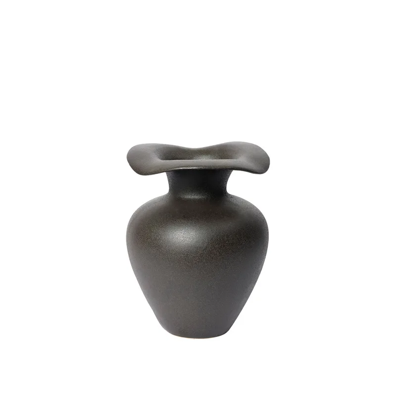 Florentina Vase M by Broste Copenhagen – product photo