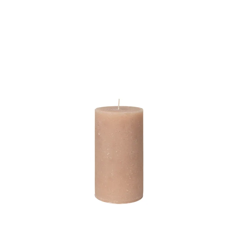 Rustic Pillar Candle von Broste Copenhagen – Produktfoto