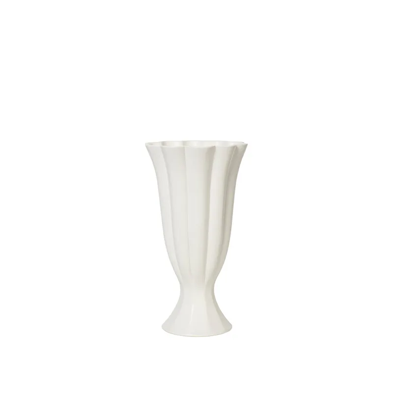 Heli Vase L van Broste Copenhagen – productfoto