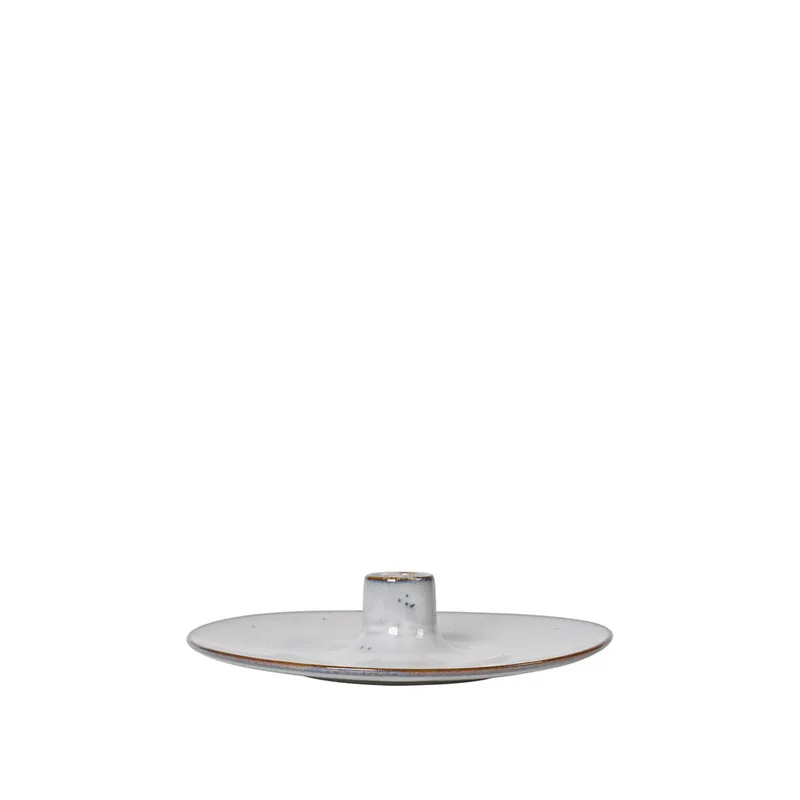 Nordic Sand Candle Holder van Broste Copenhagen – productfoto