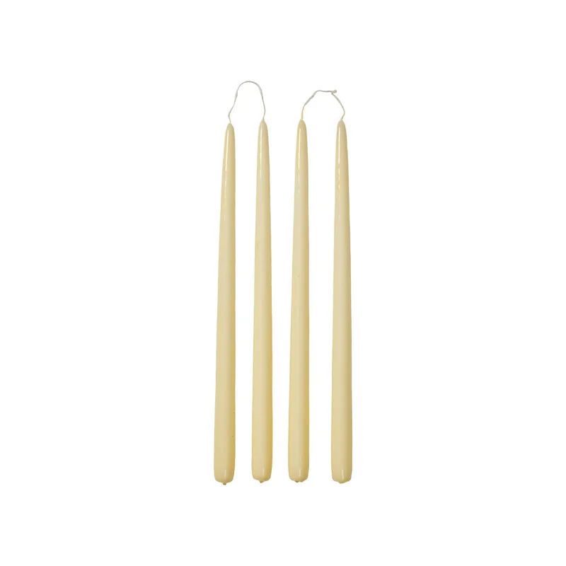 Smooth Glossy Taper Candle von Broste Copenhagen – Produktfoto