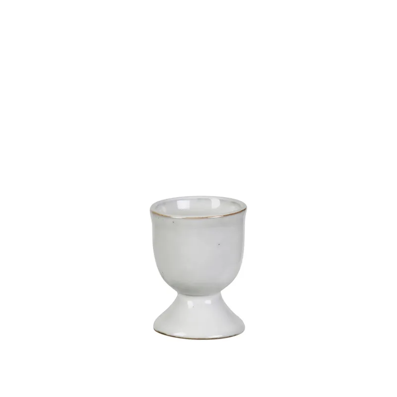 Nordic Sand Egg cup van Broste Copenhagen – productfoto